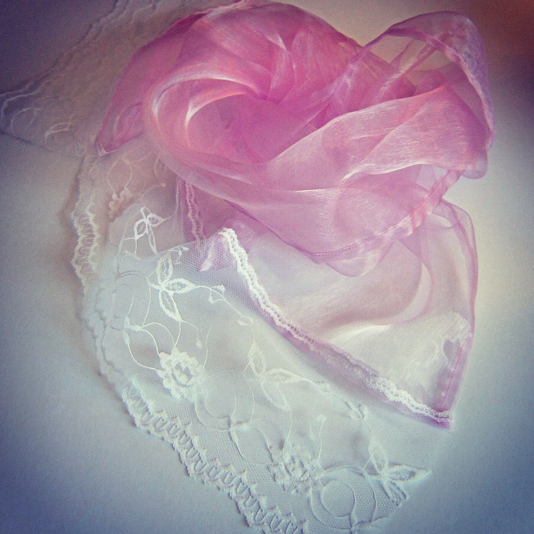 Pink Organza Scarf With White Lace Trim - Style Showroom 