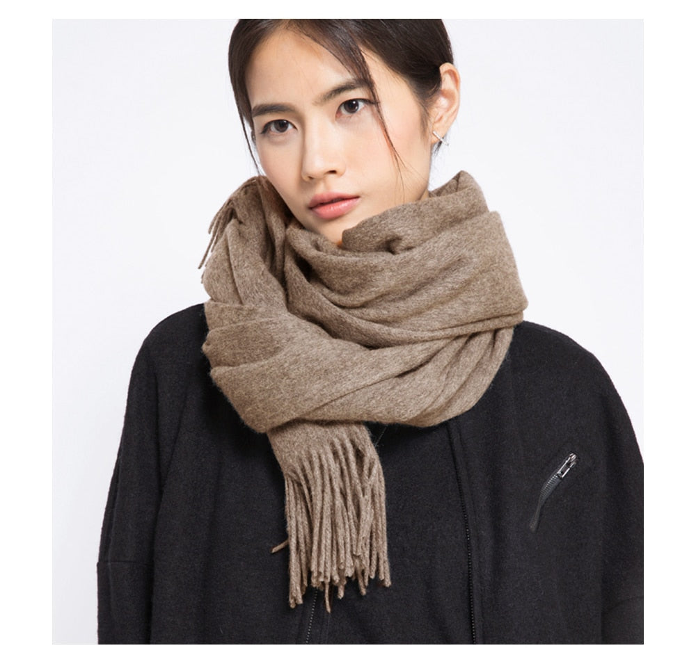 Ladies Cosy Woollen Scarf For Autumn and Winter
