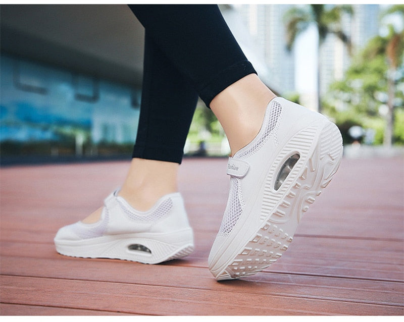Ladies White Fashionable Comfortable Lightweight Trainers